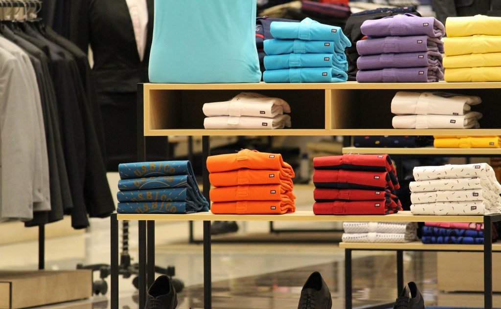 How to Choose the best tshirt fabric for men